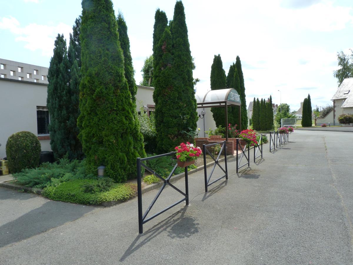 Hostellerie Du Chateau Saint-Pere-sur-Loire Ngoại thất bức ảnh